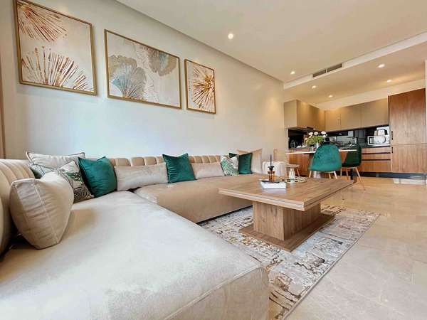 SIGNATURE LIVING 37-1
